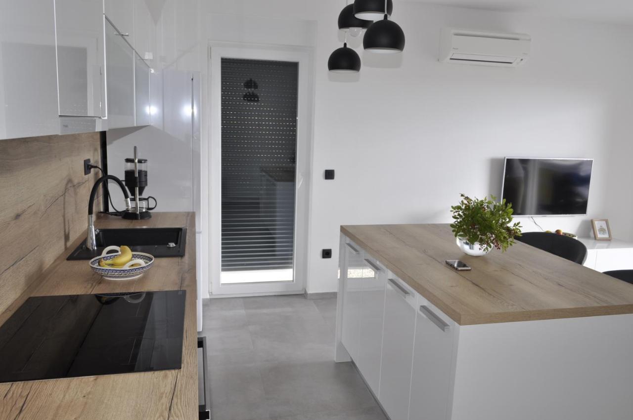 Riodia Seaview Stay Primosten Bagian luar foto