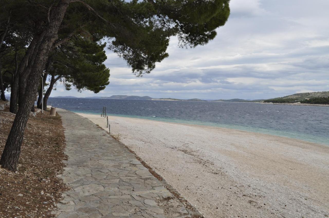 Riodia Seaview Stay Primosten Bagian luar foto